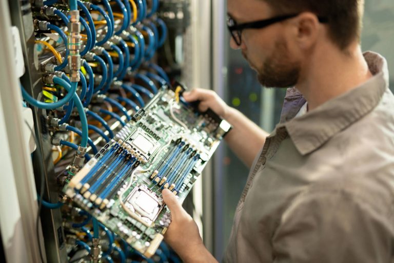 REONEX cabling and infrastructure project