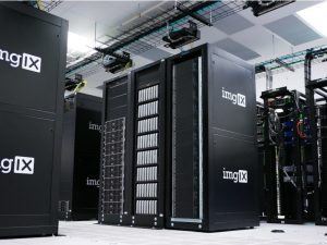 Email hosting server